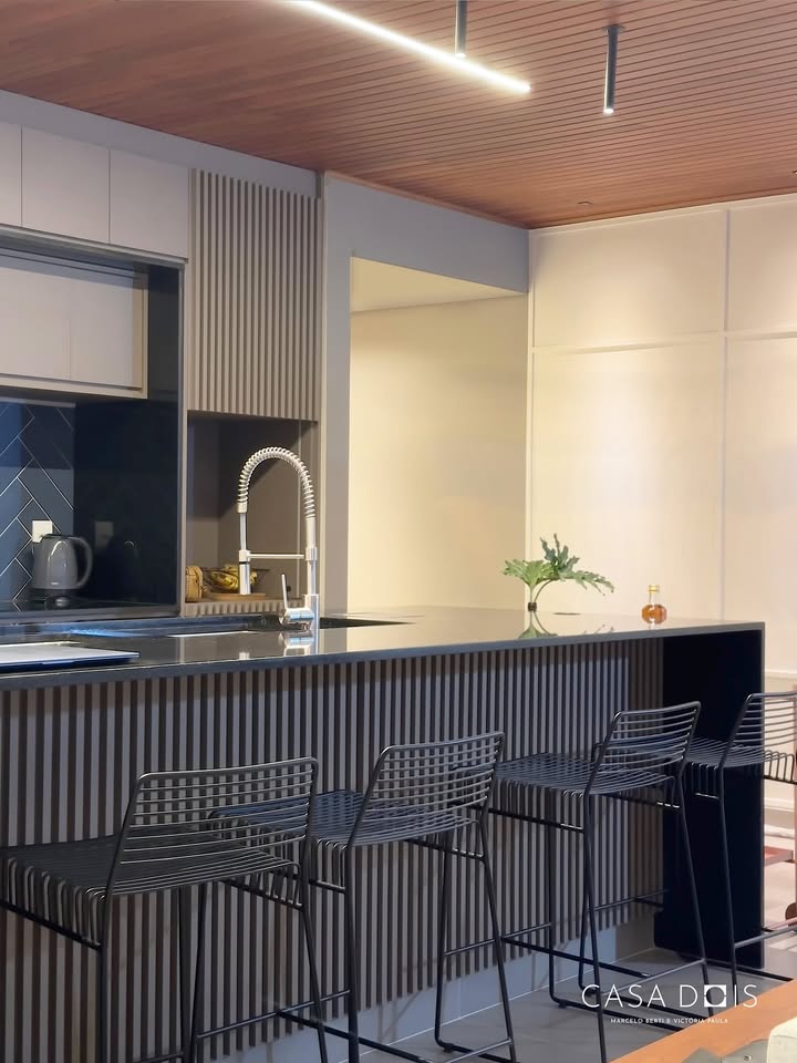 Casa Jatoba Living  — horta e área de serviço